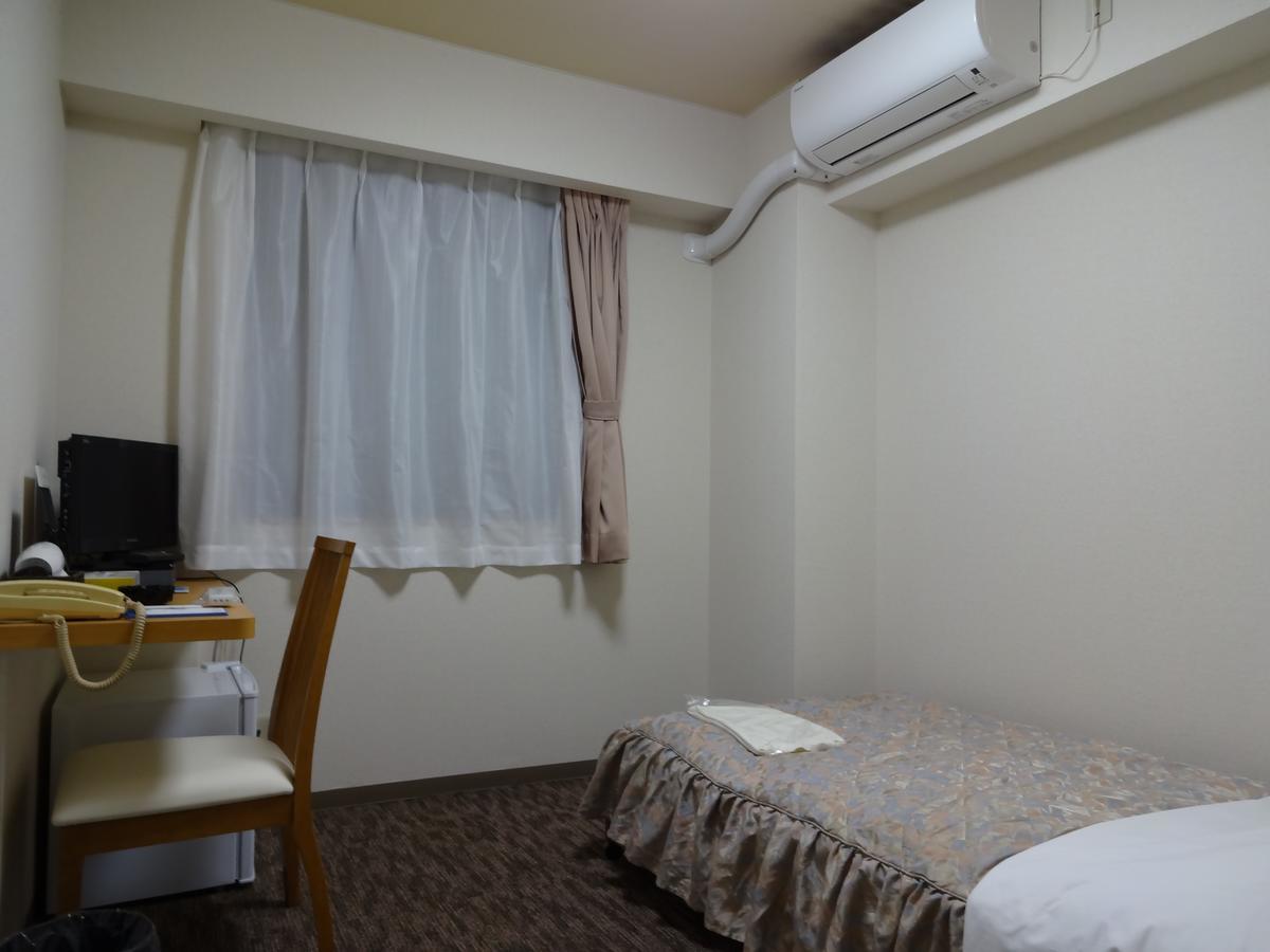 Ushiku City Hotel Ekimaekan Ngoại thất bức ảnh
