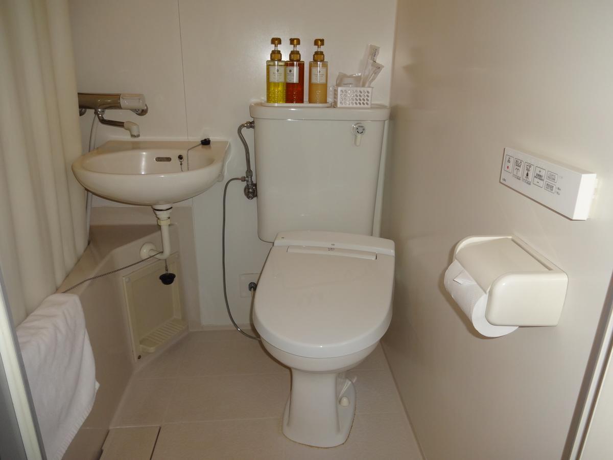 Ushiku City Hotel Ekimaekan Ngoại thất bức ảnh
